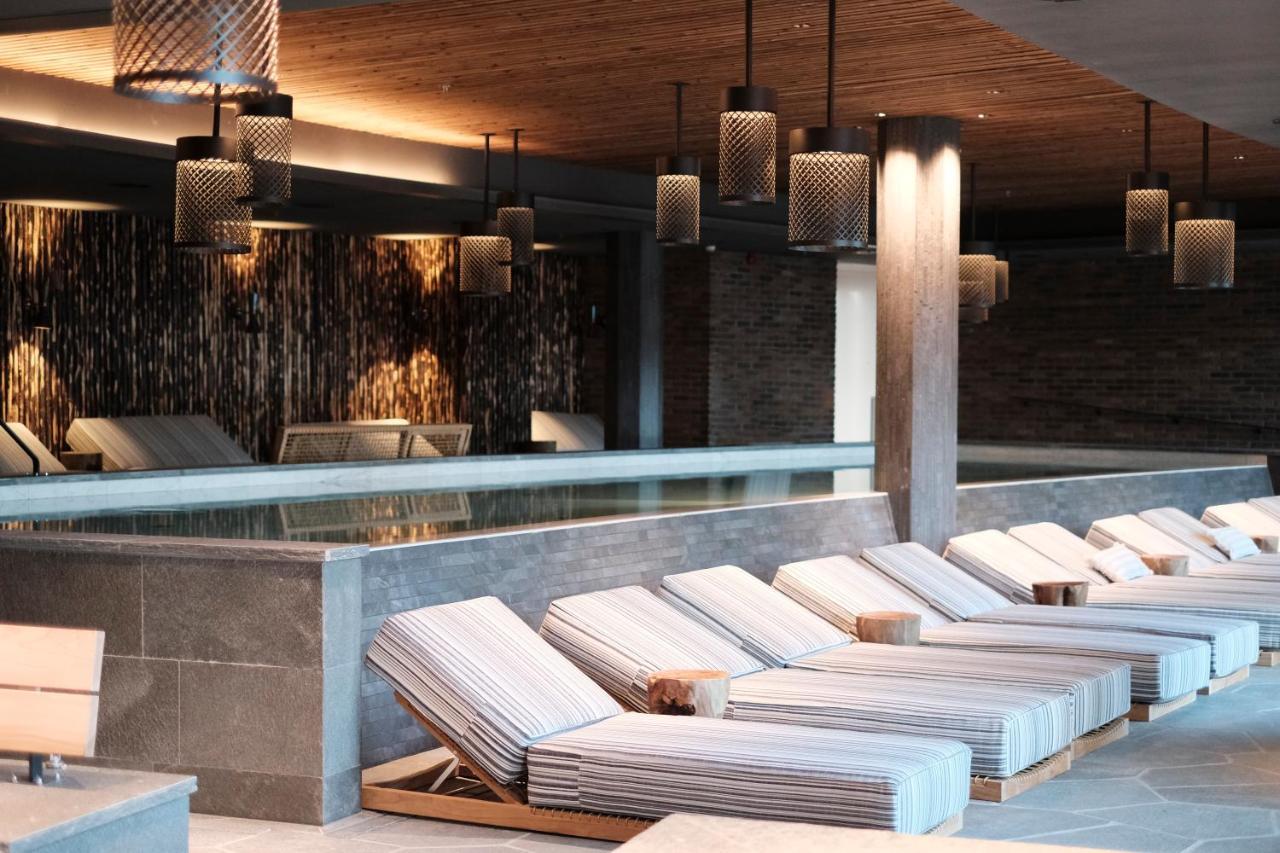 Ad Astra By Elite - Hotel, Spa & Resort Сёдертелье Экстерьер фото