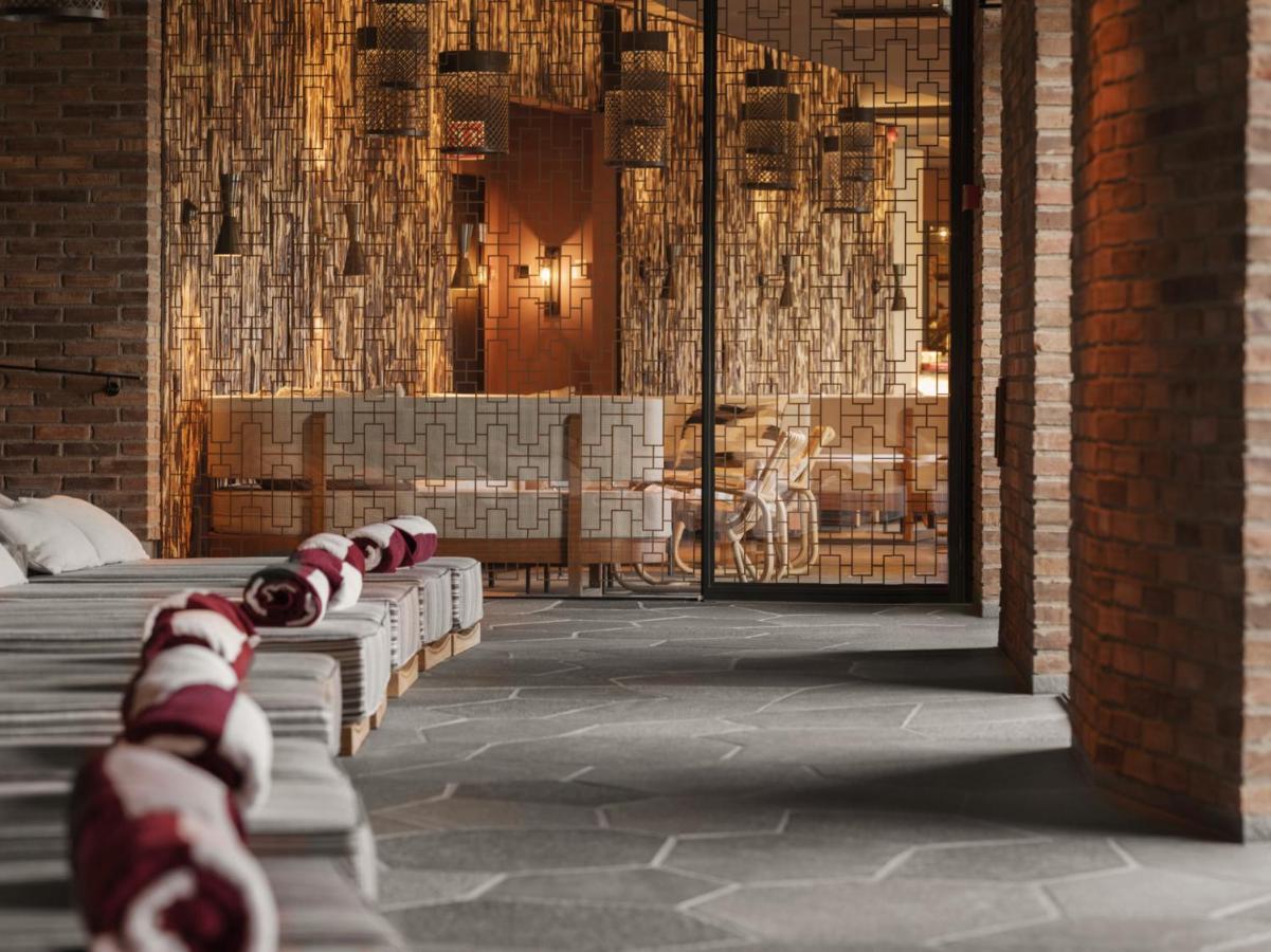 Ad Astra By Elite - Hotel, Spa & Resort Сёдертелье Экстерьер фото