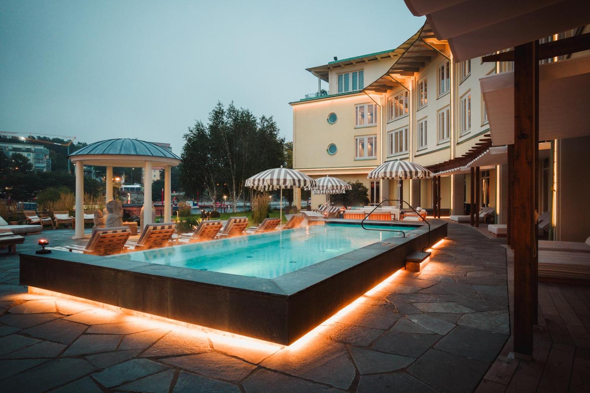 Ad Astra By Elite - Hotel, Spa & Resort Сёдертелье Экстерьер фото
