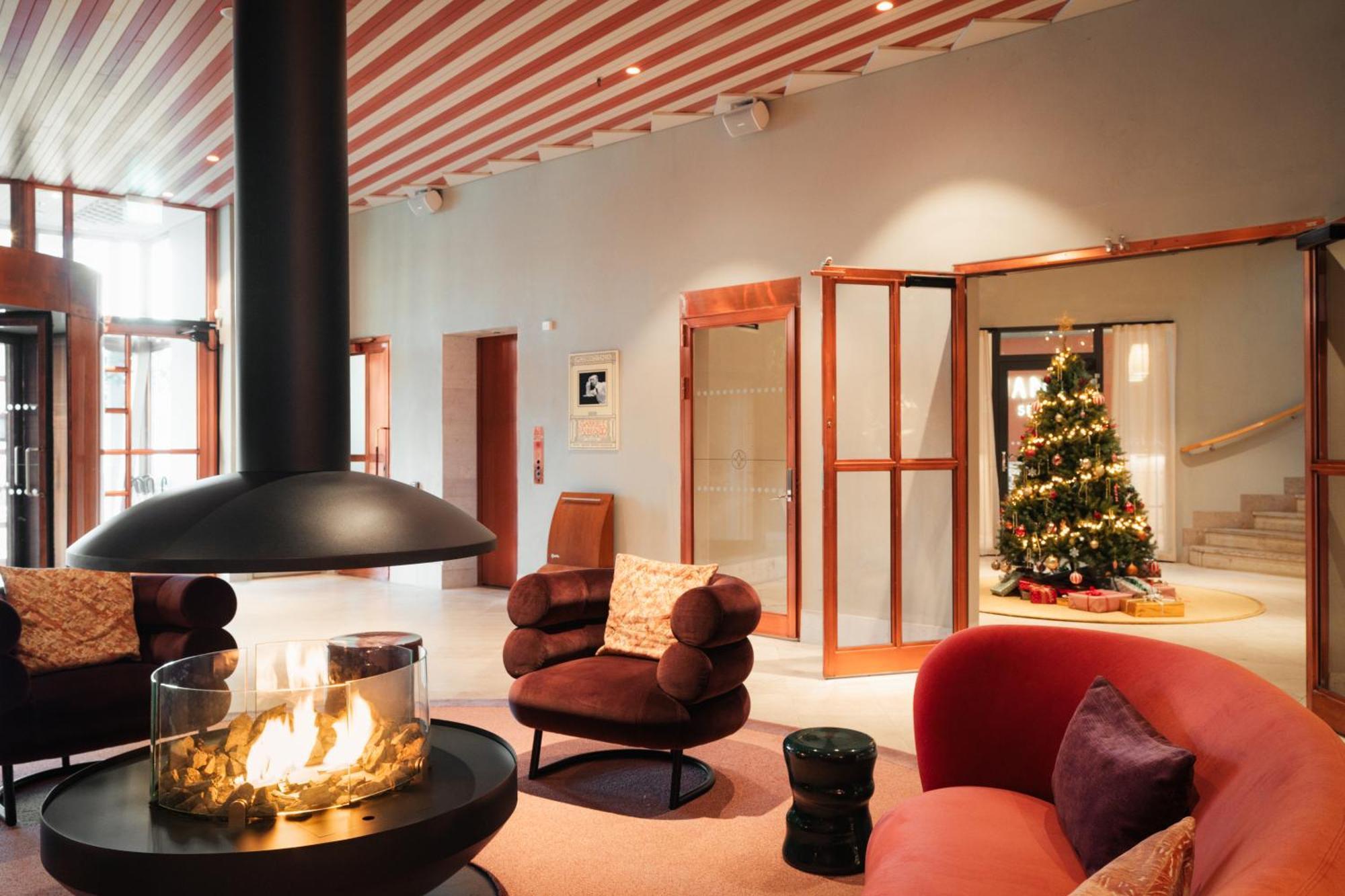 Ad Astra By Elite - Hotel, Spa & Resort Сёдертелье Экстерьер фото